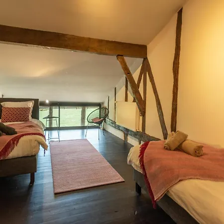 Villa In Peyrusse With Heated Pool And Sauna, Cleaning Included * Peyrusse-Grande